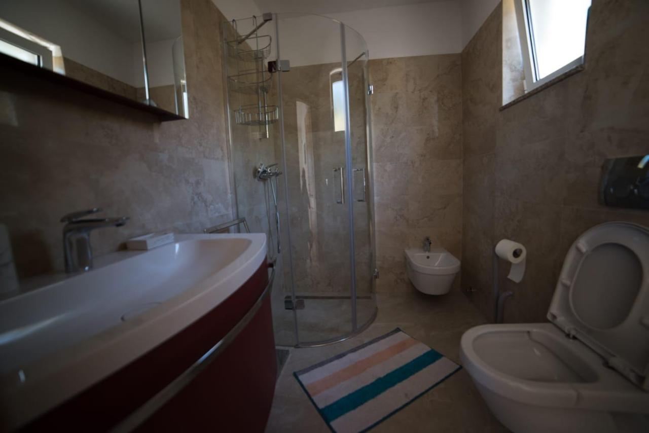 Villa House With Pool Mali Lošinj Exterior foto