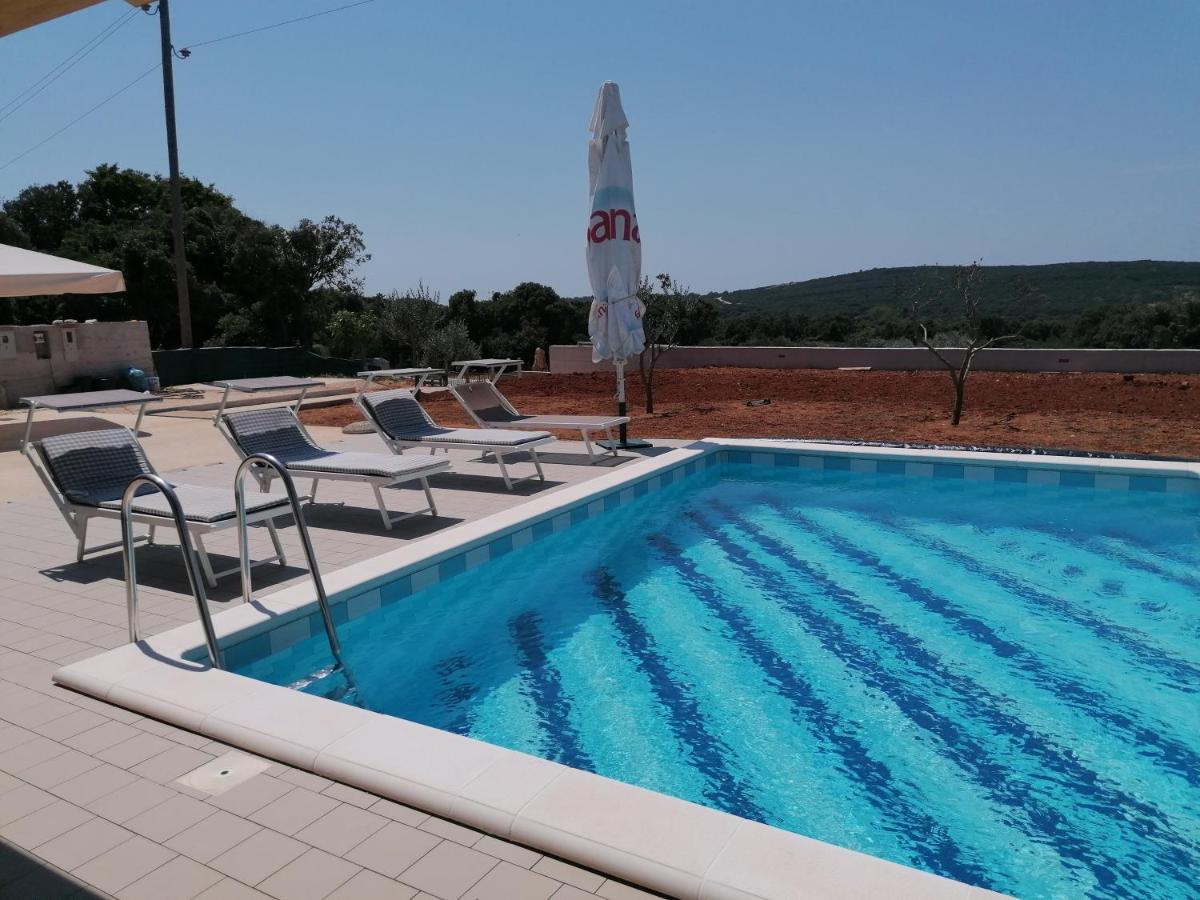 Villa House With Pool Mali Lošinj Exterior foto